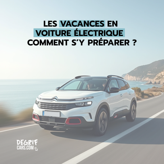 citroen C4 e-tech roulant sur une air d'autoroute