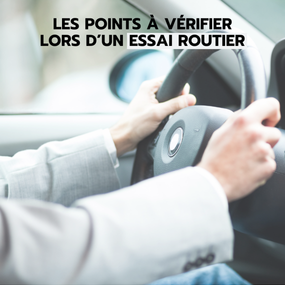 Client en train de tester une voiture d’occasion reconditionnée proposée par Degrifcars.com, mandataire automobile au meilleur prix
